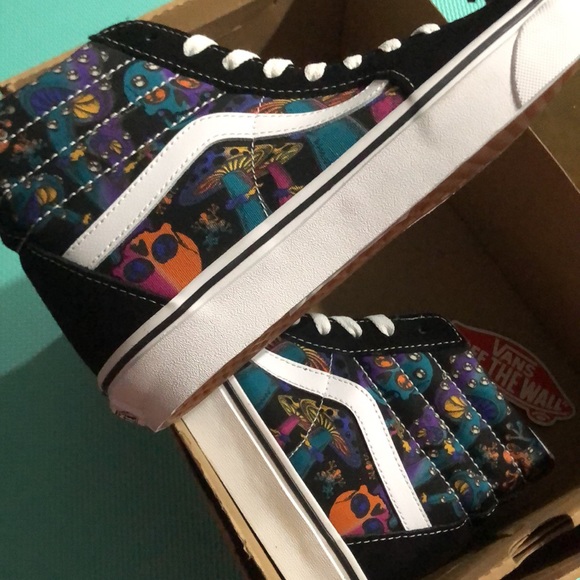 New Authentic Vans Sk8Hi Men Shoe - Picture 3 of 9